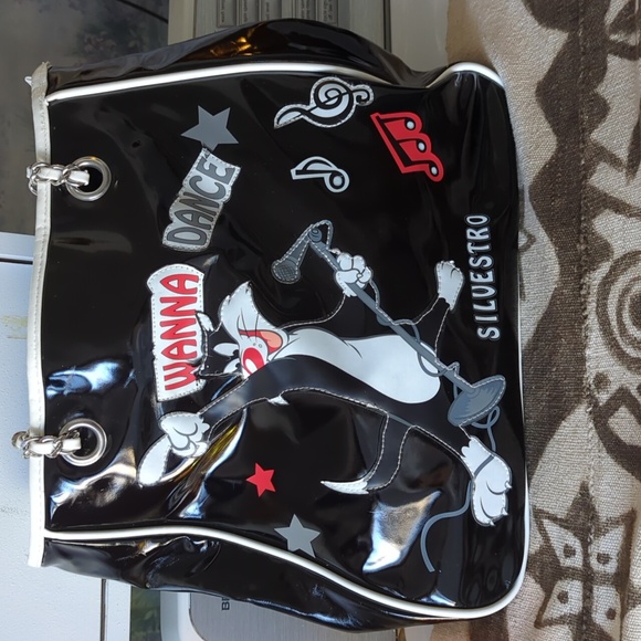 Purse patent leather. Good condition. - Picture 1 of 4